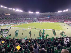 試合終了の笛が鳴り、浦和レッズを逆転で撃破！