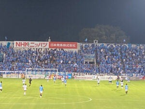 横浜FCの攻勢が続く…