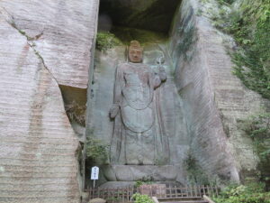 百尺観音