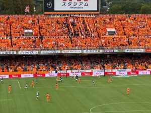 早々にヴェルディゴール前での攻防